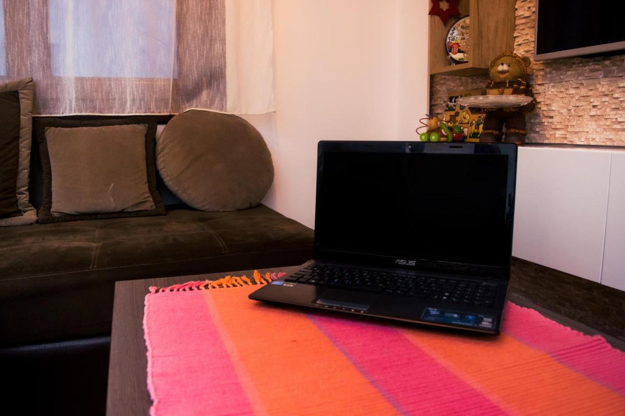 Apartment Aleksija Ni Kültér fotó