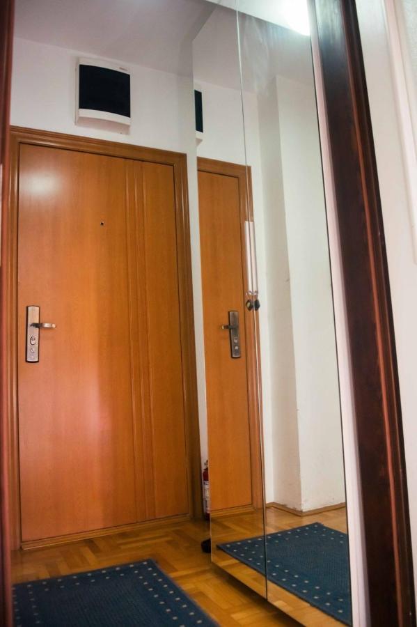 Apartment Aleksija Ni Kültér fotó