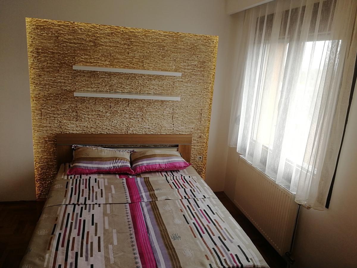 Apartment Aleksija Ni Kültér fotó